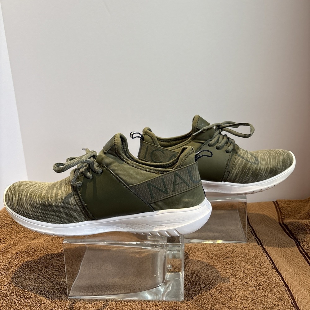 Nautica Kappil Moss Green Casual Walking Shoes Womens Sz 7.5 Ultralight